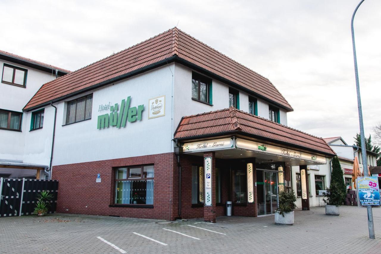 Hotel Mueller Genthin Exterior foto